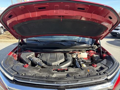 Certified 2024 Chevrolet Traverse LT image 31