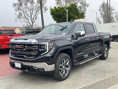 New 2026 GMC Sierra 1500 SLT w/ SLT Premium Plus Package image 7