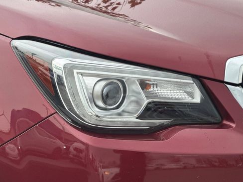 Used 2018 Subaru Forester 2.5i Touring w/ Popular Package #2 image 10