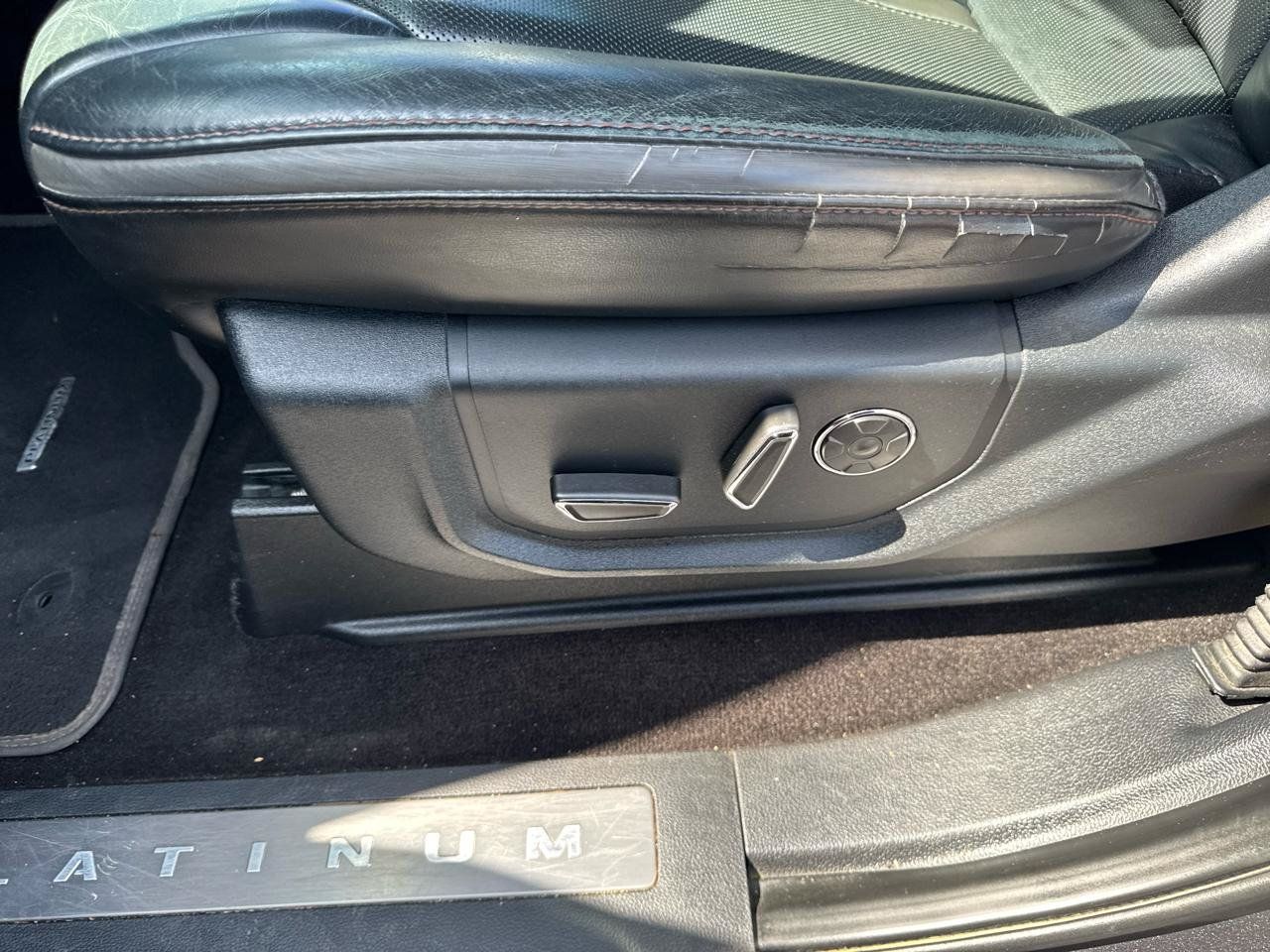 Used 2019 Ford F150 Platinum AWD/4WD image 23