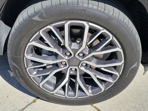 Used 2022 Jeep Grand Cherokee L Summit image 8