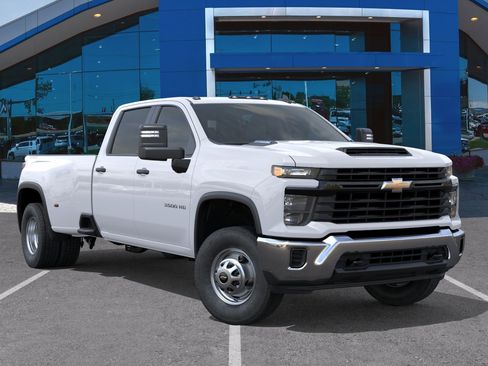 New 2026 Chevrolet Silverado 3500 W/T AWD/4WD image 31
