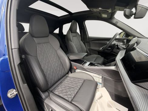 New 2026 Audi SQ5 Premium Plus AWD/4WD image 25