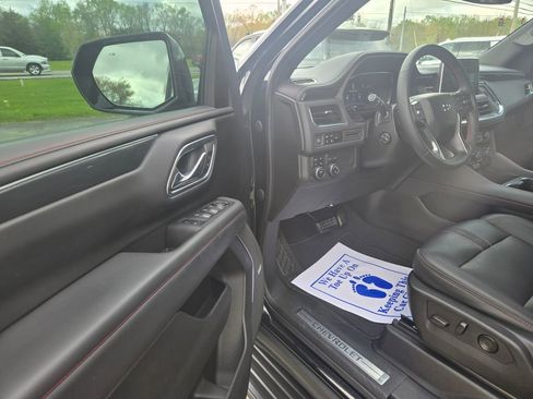 Used 2023 Chevrolet Tahoe RST w/ RST Performance Edition AWD/4WD image 6