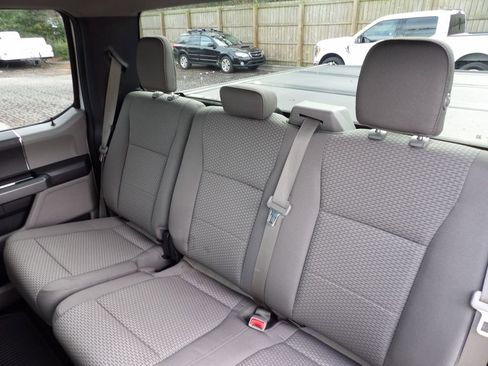 Used 2016 Ford F150 XLT image 20