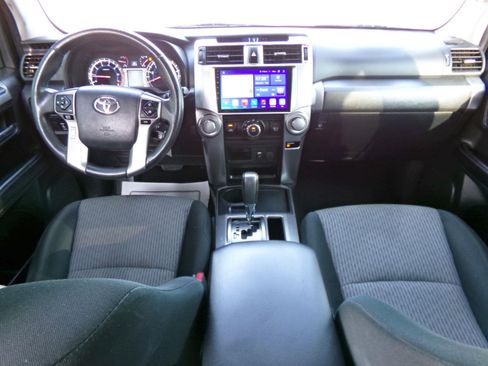 Used 2018 Toyota 4Runner SR5 RWD image 6