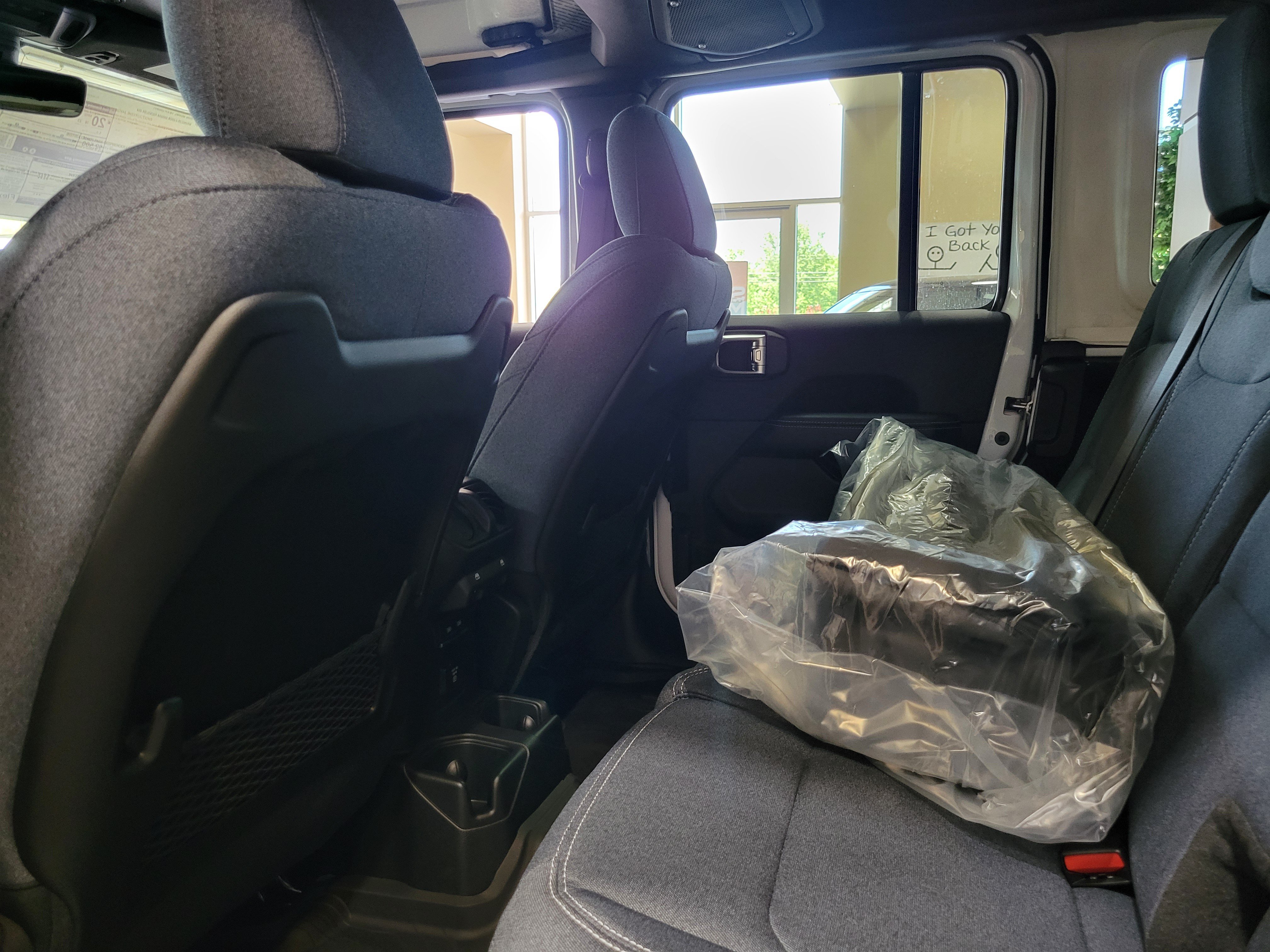 New 2026 Jeep Wrangler Unlimited Sahara AWD/4WD image 13