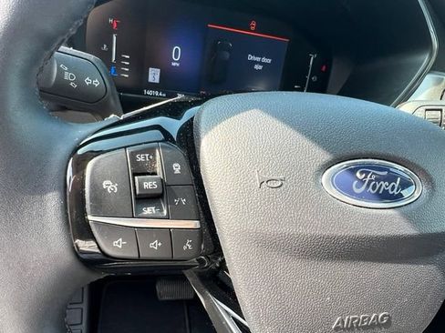 Used 2024 Ford Escape Active w/ Tech Pack #1 AWD/4WD image 24