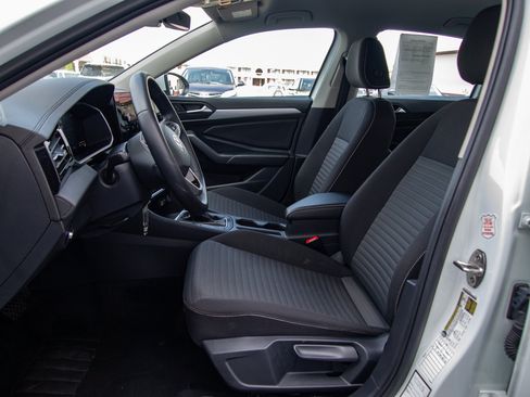 Used 2025 Volkswagen Jetta S FWD image 13