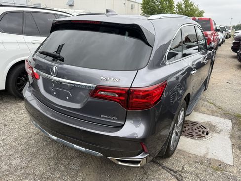 Used 2018 Acura MDX SH-AWD w/ Advance Package image 4