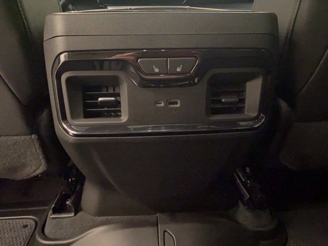 Used 2022 GMC Sierra 1500 AT4 AWD/4WD image 25