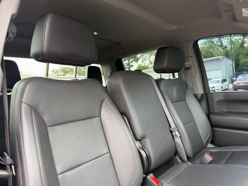 Used 2024 Chevrolet Silverado 2500 W/T w/ WT Convenience Package AWD/4WD image 31