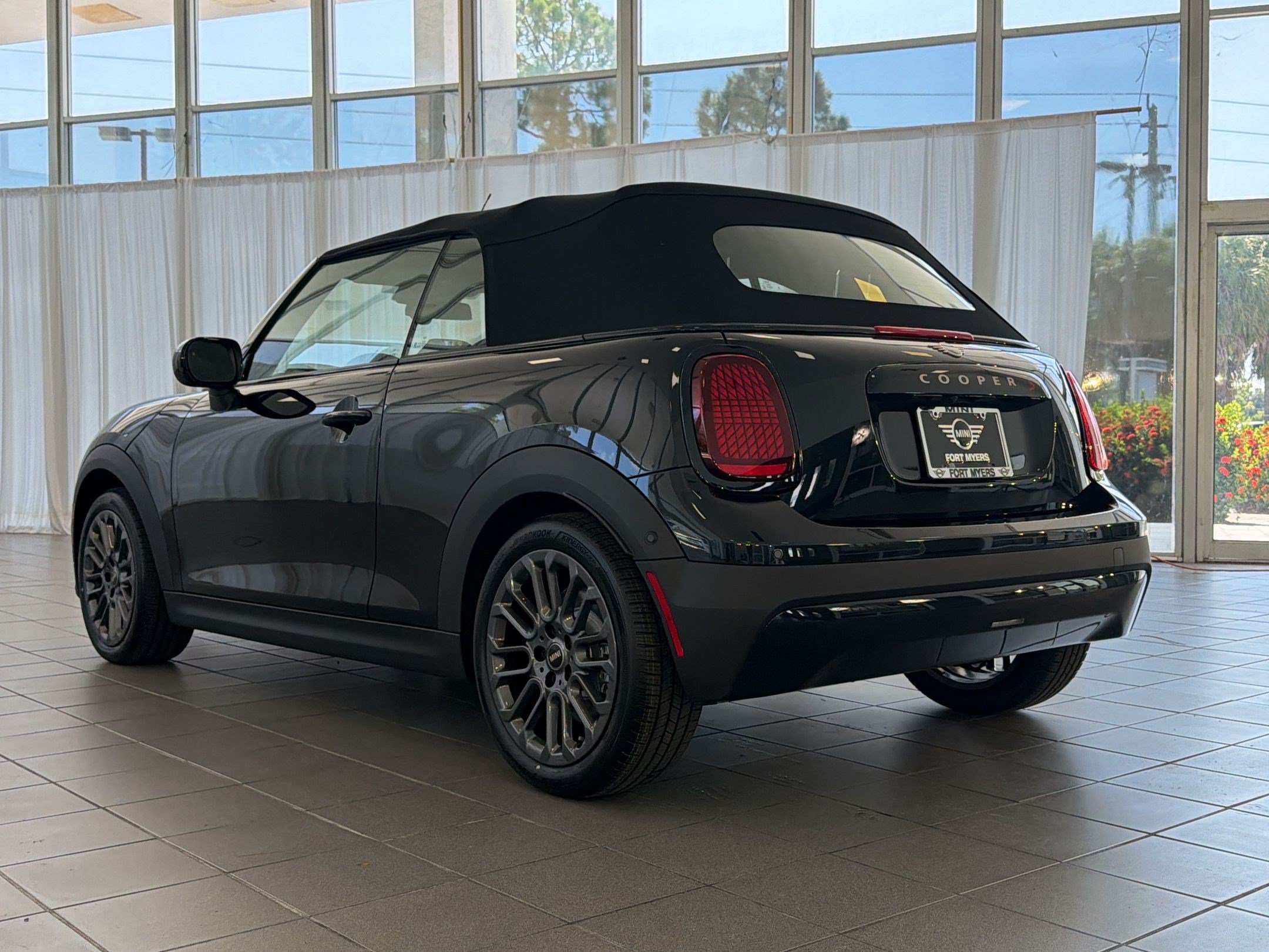 New 2026 MINI Cooper S FWD image 3
