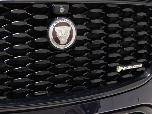 Used 2021 Jaguar F-PACE R-Dynamic S AWD/4WD image 27