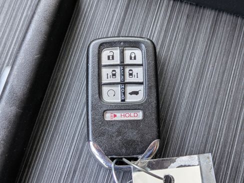 Used 2020 Honda Odyssey EX-L image 37