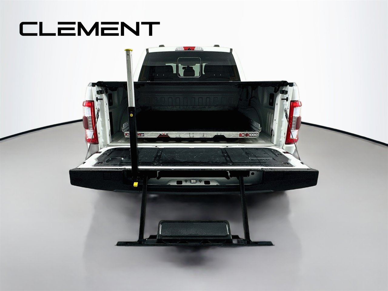Used 2022 Ford F150 King Ranch w/ Equipment Group 601A High AWD/4WD image 11