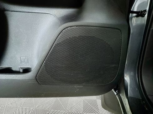 Used 2023 Toyota Tacoma TRD Off-Road image 18