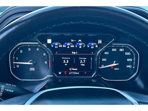 Used 2021 GMC Yukon SLT w/ SLT Premium Package image 31