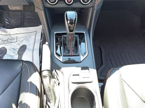 Used 2018 Subaru Crosstrek 2.0i Limited image 17