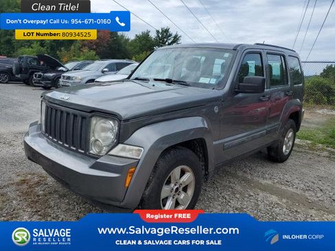 Used 2012 Jeep Liberty Sport AWD/4WD image 3
