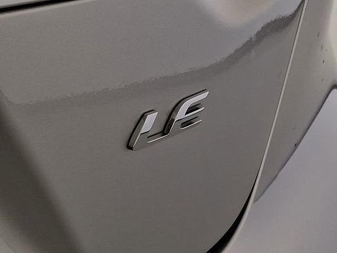 Used 2024 Toyota Corolla LE image 30