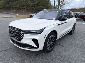 Used 2026 Lincoln Nautilus Reserve video 3