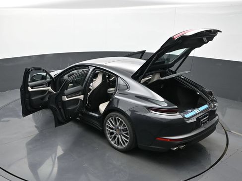 Certified 2026 Porsche Panamera 4 AWD/4WD image 29