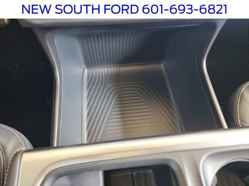 New 2026 Ford Expedition Platinum image 49