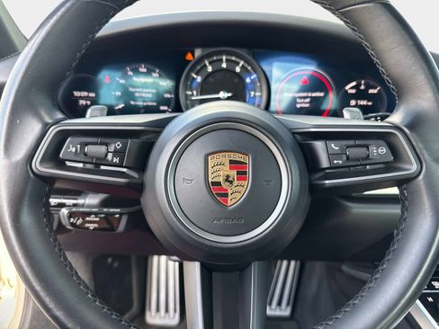 Used 2021 Porsche 911 Carrera 4S image 38