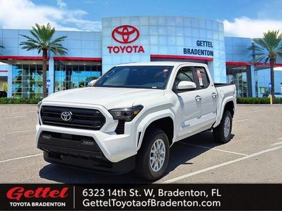 New 2025 Toyota Tacoma SR5