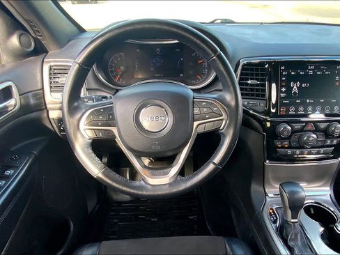 Used 2021 Jeep Grand Cherokee Laredo X image 6