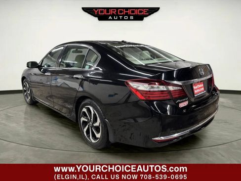 Used 2017 Honda Accord EX image 3