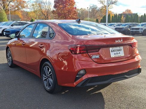 Certified 2024 Kia Forte LXS w/ LXS Technology Package image 4