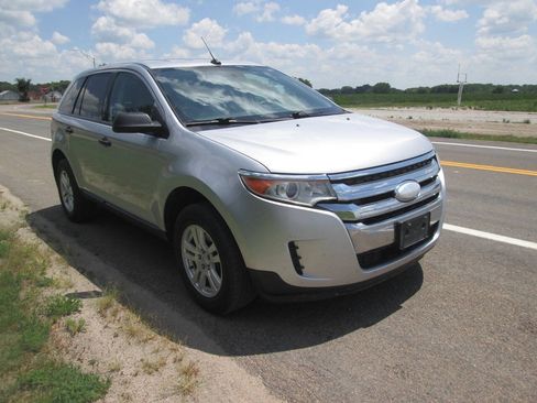 Used 2012 Ford Edge SE FWD image 7