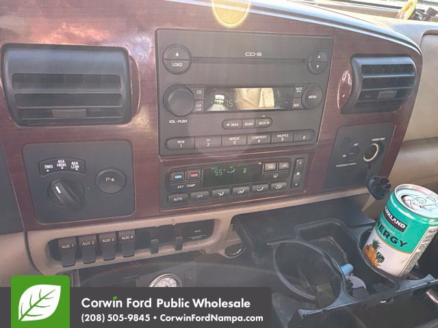 Used 2005 Ford F250 Lariat AWD/4WD image 12