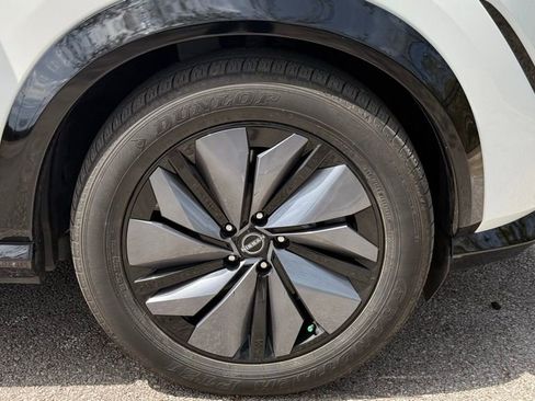 Used 2023 Nissan Ariya AWD image 45