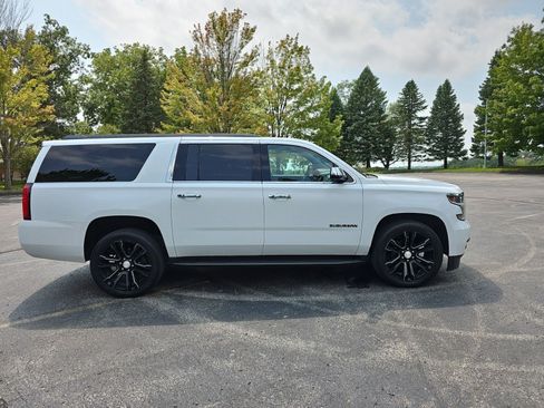 Used 2018 Chevrolet Suburban LS AWD/4WD image 7