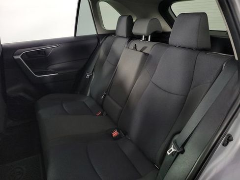 Used 2025 Toyota RAV4 LE AWD/4WD image 17