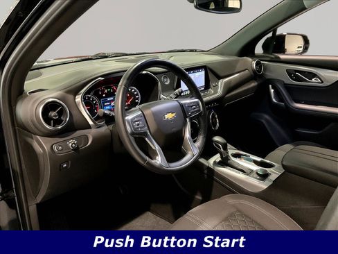 Used 2020 Chevrolet Blazer LT FWD image 17