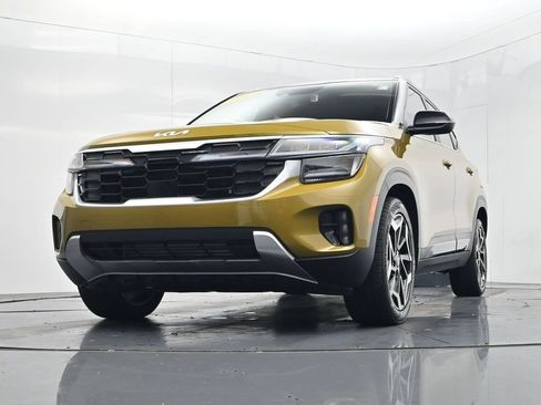 Certified 2024 Kia Seltos SX AWD/4WD image 40