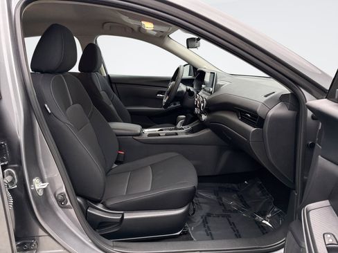 Used 2024 Nissan Sentra SV w/ All-Weather Package image 17