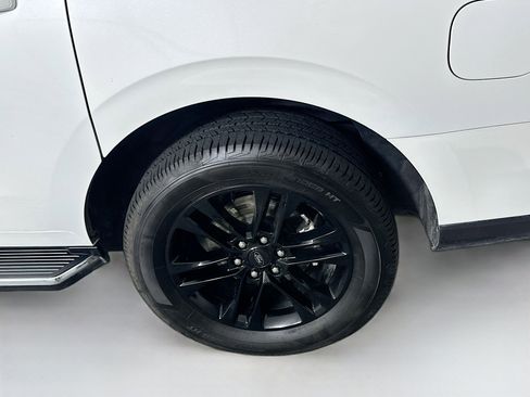 Used 2022 Ford Expedition Max XLT RWD image 11