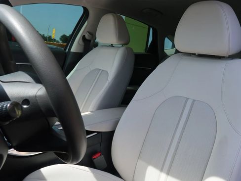 Used 2021 Hyundai Sonata SEL image 17