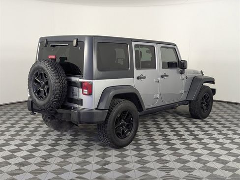 Used 2015 Jeep Wrangler Unlimited Willys image 5