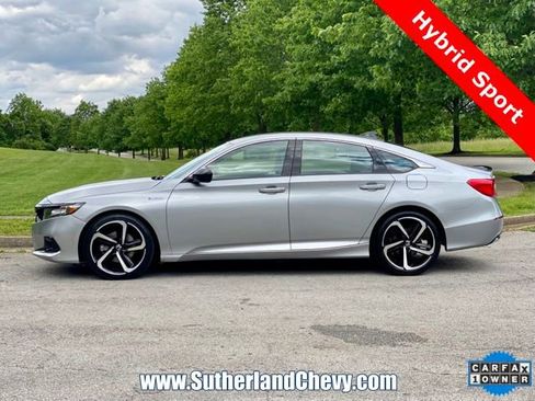 Used 2022 Honda Accord Sport image 4