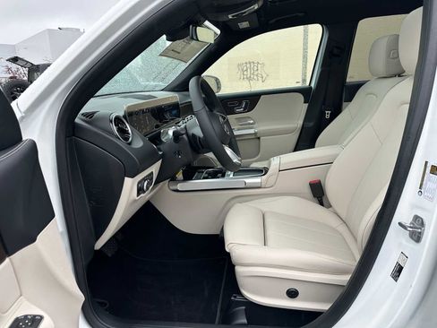 Used 2026 Mercedes-Benz GLB 250 4MATIC image 20