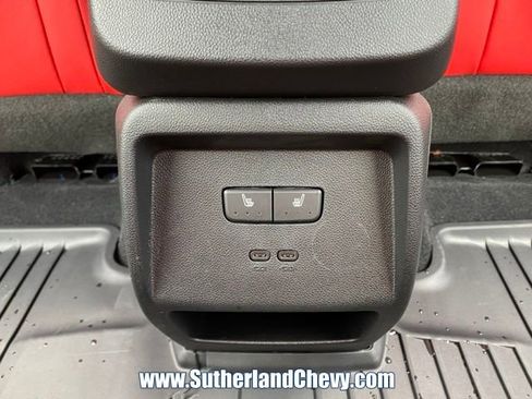 Used 2026 Chevrolet Equinox EV RS w/ Convenience Package II AWD/4WD image 47