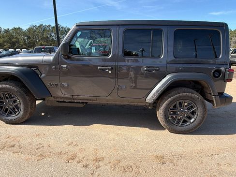 New 2026 Jeep Wrangler Sport S AWD/4WD image 11