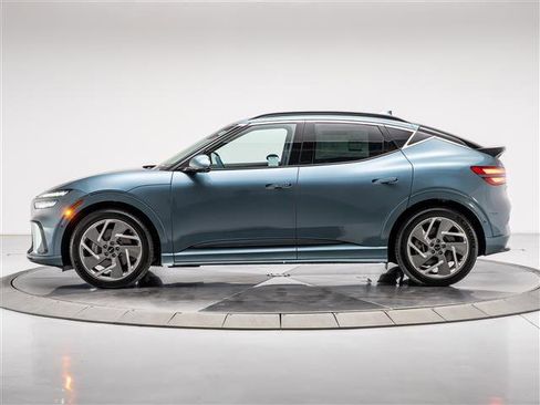 New 2026 Genesis GV60 Advance image 2