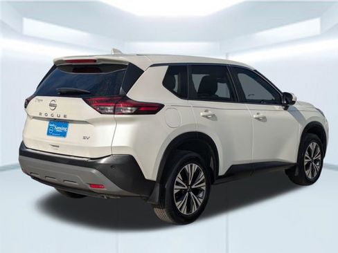 Used 2023 Nissan Rogue SV FWD image 6